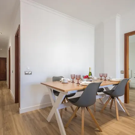Hébergement de vacances 3br Poema Modern Flat
