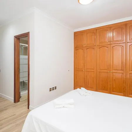 Hébergement de vacances 3br Poema Modern Flat